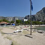 Sreta Apartman